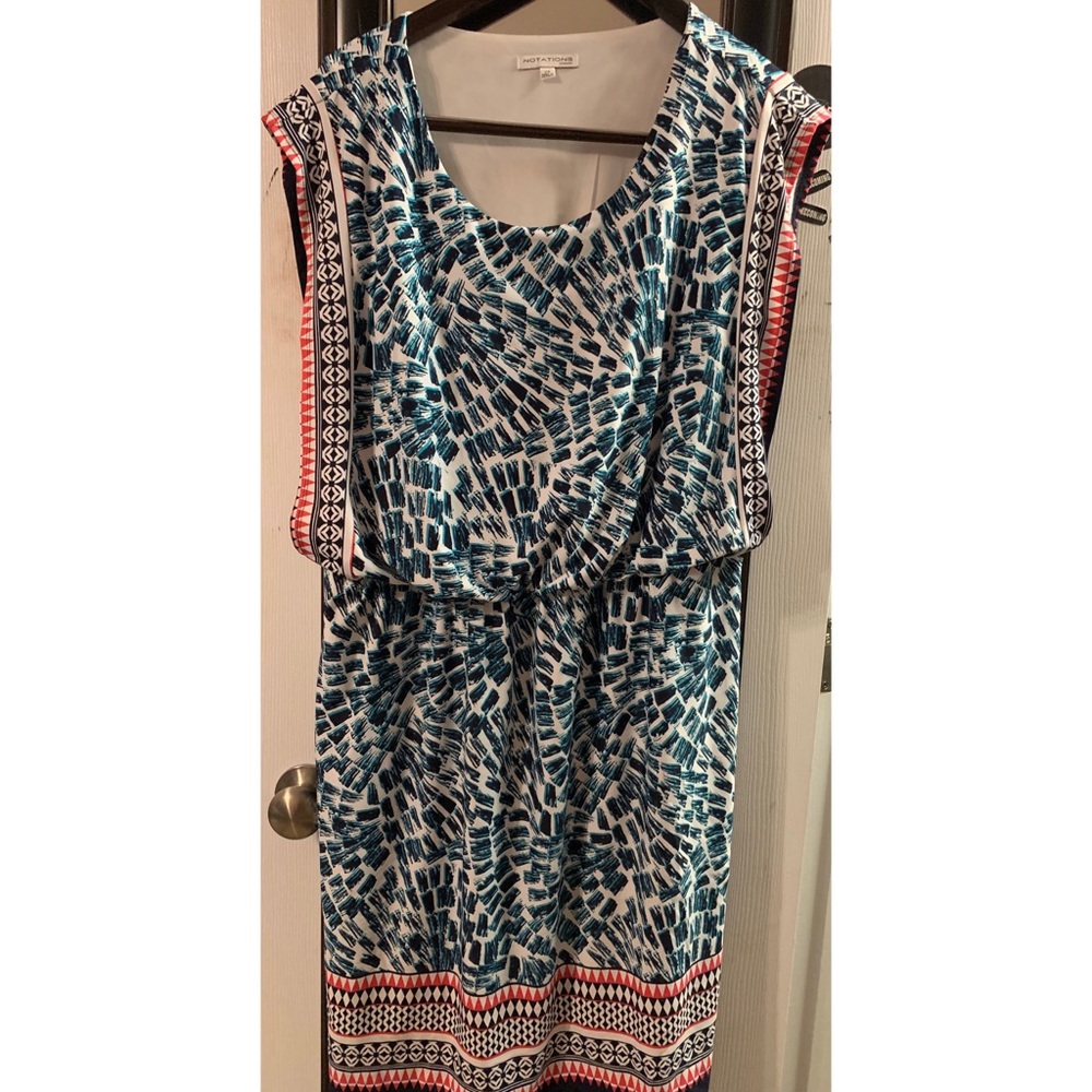 Sleeveless dress